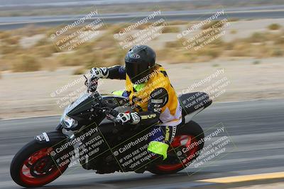 media/Mar-01-2025-Race Pace (Sat) [[ebf7b6e548]]/8-Vested (Turn 4 Inside) 11am/